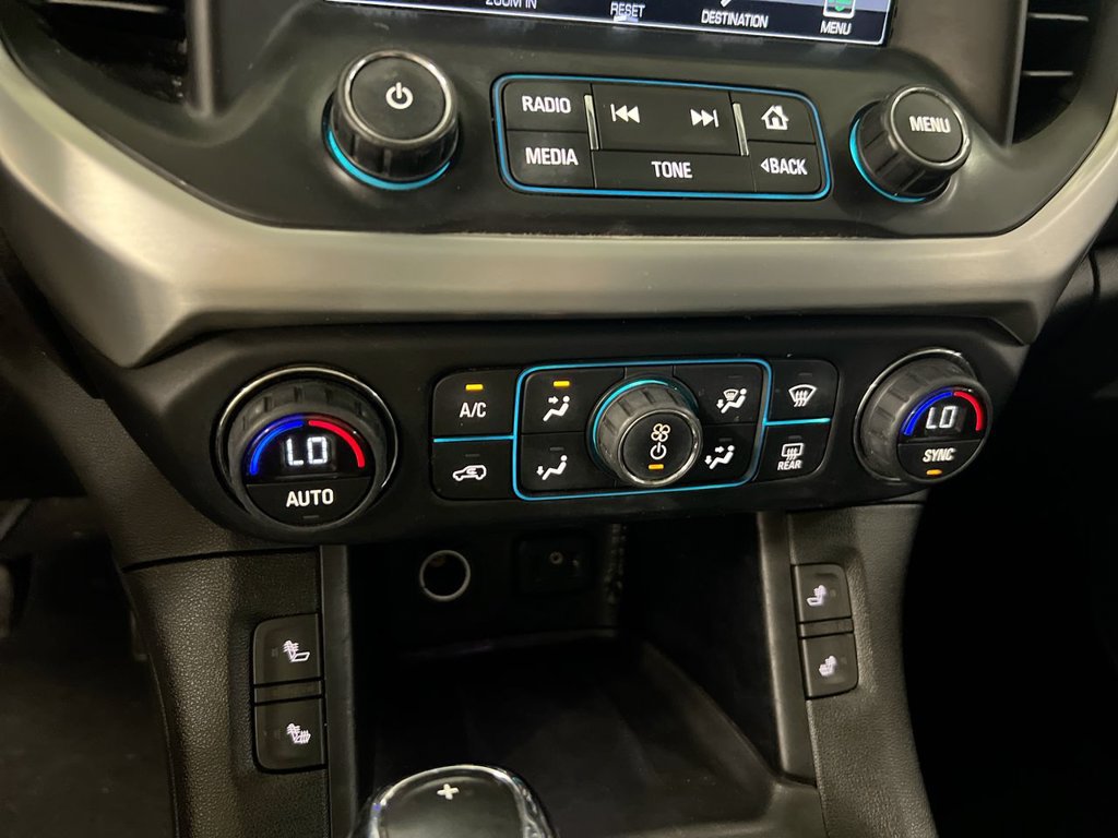Used 2017 GMC Acadia SLT FWD image 17
