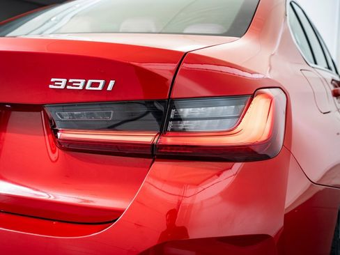 Certified 2024 BMW 330i xDrive Sedan image 9