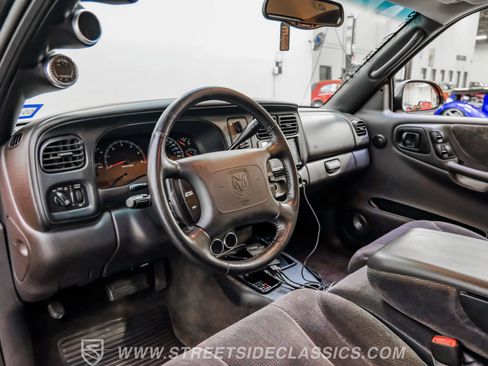 Used 2000 Dodge Dakota Sport image 4