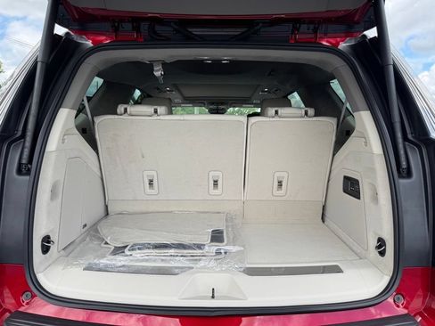 New 2026 Cadillac Escalade Platinum Sport w/ LPO, ONYX Package AWD/4WD image 39