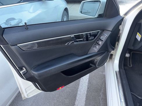 Used 2014 Mercedes-Benz C 300 4MATIC Sedan w/ Premium 1 Package image 7