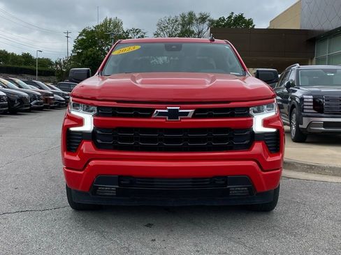 Used 2023 Chevrolet Silverado 1500 RST AWD/4WD image 2