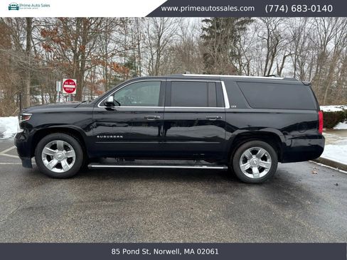 Used 2015 Chevrolet Suburban LTZ image 4