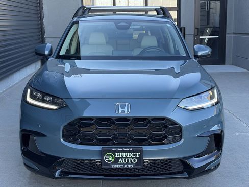 Used 2025 Honda HR-V EX-L image 4