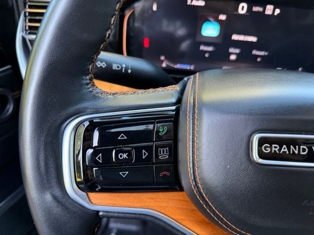 Used 2024 Jeep Grand Wagoneer L Series III AWD/4WD image 17