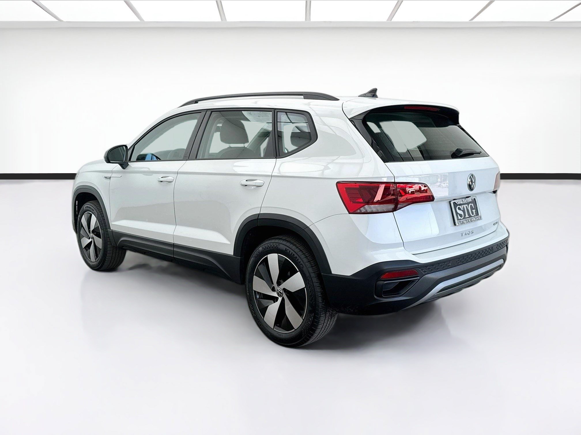 Used 2024 Volkswagen Taos S AWD/4WD image 6