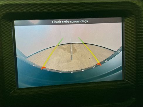 Used 2020 Jeep Wrangler Unlimited Sahara AWD/4WD image 18