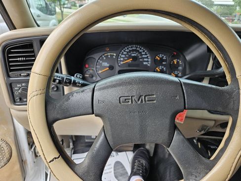 Used 2003 GMC Sierra 3500 2WD Crew Cab image 8