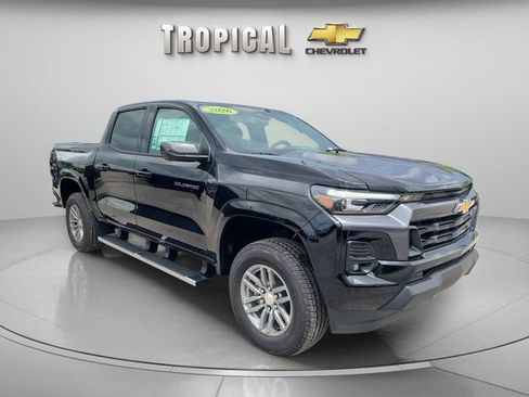 New 2026 Chevrolet Colorado LT w/ LT Convenience Package AWD/4WD image 7