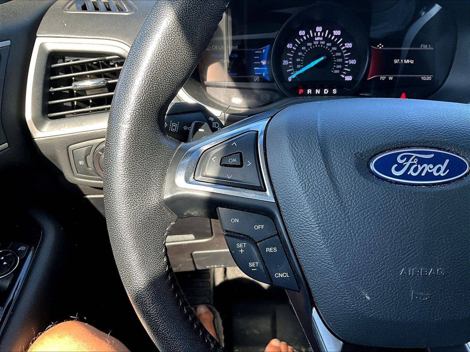 Used 2019 Ford Edge SEL w/ Equipment Group 201A AWD/4WD image 10