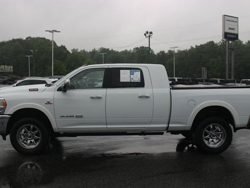 Used 2022 RAM 2500 Limited AWD/4WD image 4