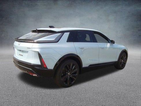 New 2025 Cadillac Lyriq Sport image 4