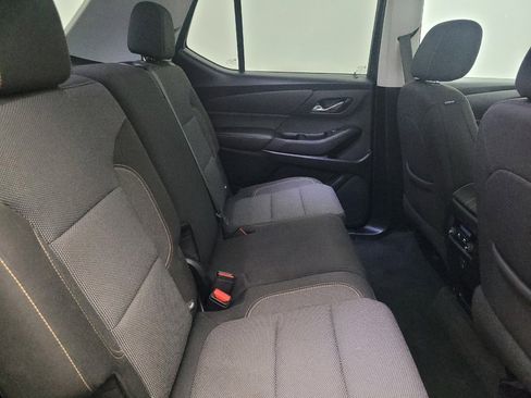 Used 2020 Chevrolet Traverse LS FWD image 19