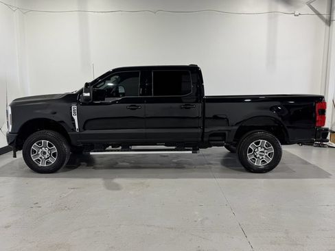 Used 2024 Ford F250 Lariat w/ Snow Plow Prep Package AWD/4WD image 15