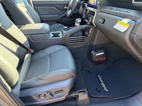 New 2026 Toyota Tacoma Limited AWD/4WD image 11