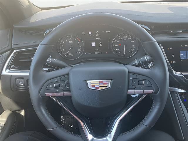 Certified 2024 Cadillac XT6 Premium Luxury w/ Technology Package AWD/4WD image 12