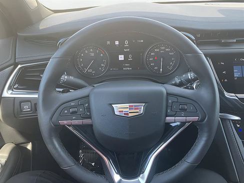 Certified 2024 Cadillac XT6 Premium Luxury w/ Technology Package AWD/4WD image 12