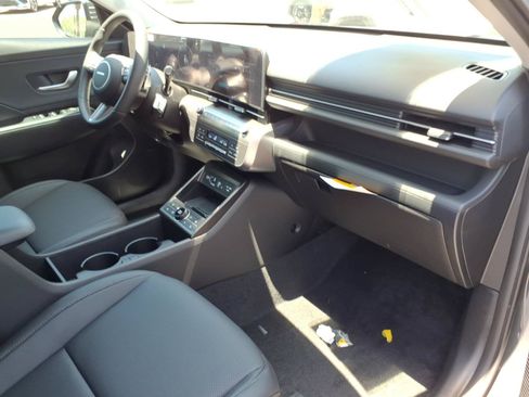 New 2026 Hyundai Kona Limited FWD image 6