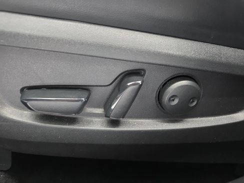 Used 2020 INFINITI QX50 Essential w/ Edition 30 Package image 29