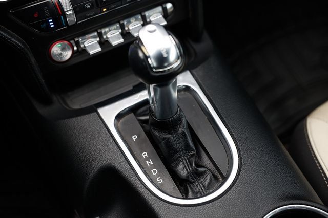 Used 2018 Ford Mustang Premium RWD image 39