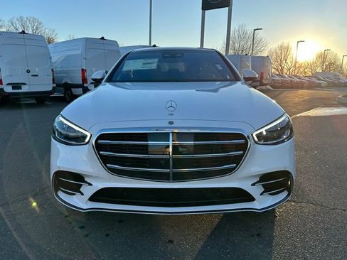 New 2026 Mercedes-Benz S 580 4MATIC Sedan image 2