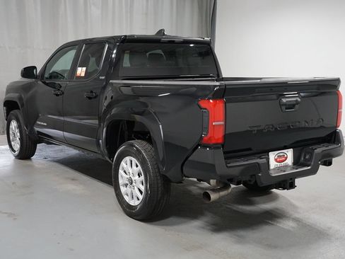 Certified 2025 Toyota Tacoma SR5 RWD image 6