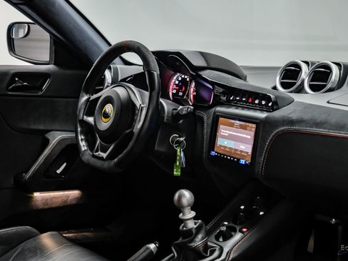 Used 2021 Lotus Evora image 54