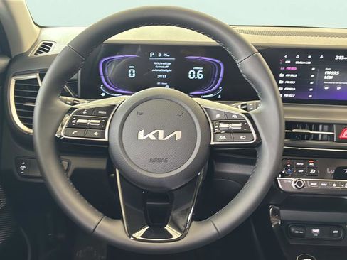 New 2026 Kia Seltos S AWD/4WD image 24