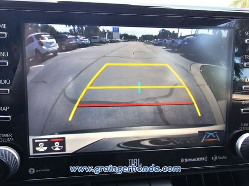 Used 2020 Toyota RAV4 Limited image 16