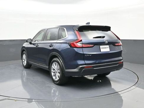Certified 2025 Honda CR-V EX image 8