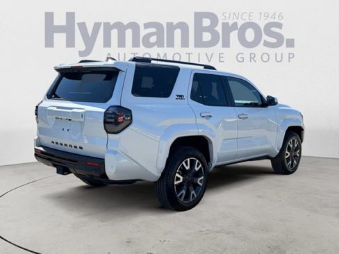 Used 2025 Toyota 4Runner TRD Sport AWD/4WD image 3