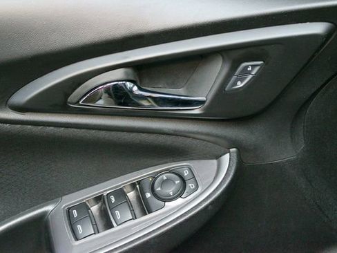 Used 2024 Chevrolet Malibu LT w/ Sport Edition FWD image 16