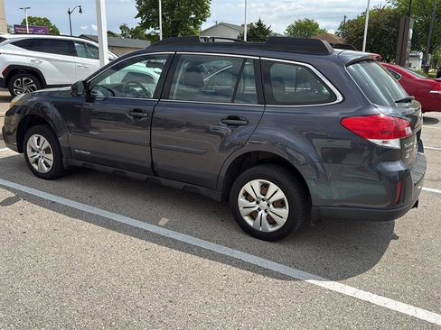 Used 2013 Subaru Outback 2.5i AWD/4WD image 13