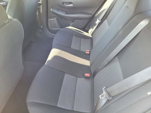 Used 2023 Nissan Sentra SV image 17