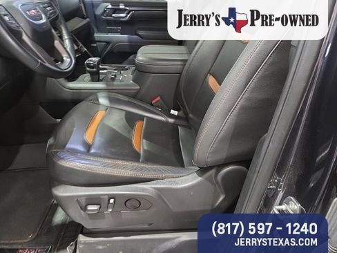 Used 2024 GMC Sierra 1500 AT4 w/ Technology Package AWD/4WD image 8