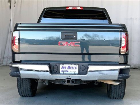 Used 2018 GMC Sierra 1500 SLT image 4