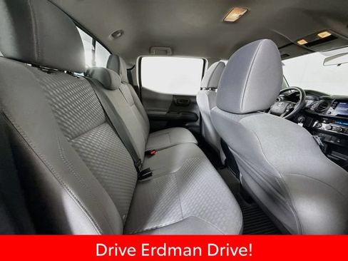 Certified 2023 Toyota Tacoma SR AWD/4WD image 28