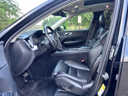 Used 2018 Volvo XC60 T5 Inscription w/ Convenience Package AWD/4WD image 27