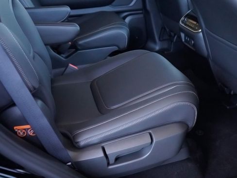 New 2026 INFINITI QX80 Pure w/ Cargo Package image 25