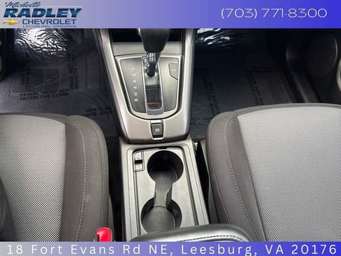 Used 2012 Chevrolet Captiva Sport LT image 21