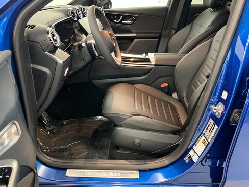 New 2027 Mercedes-Benz GLC 300 4MATIC image 17