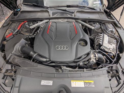 Used 2021 Audi S4 Premium Plus w/ Premium Plus Package AWD/4WD image 32