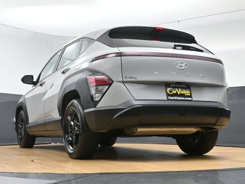 Used 2026 Hyundai Kona SE FWD image 47