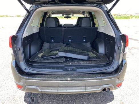Used 2019 Subaru Forester Limited AWD/4WD image 14