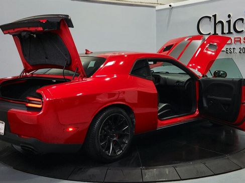 Used 2016 Dodge Challenger SRT Hellcat RWD image 21