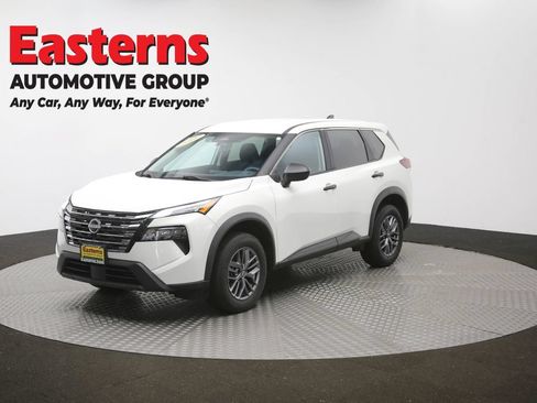 Used 2024 Nissan Rogue S AWD/4WD image 56