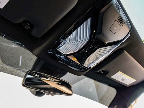 Used 2024 BMW M2 w/ Lighting Package image 37