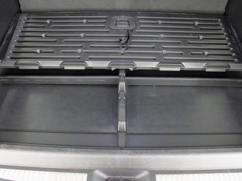 Used 2020 GMC Yukon XL Denali w/ Denali Ultimate Package image 80