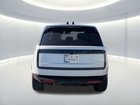 New 2026 Land Rover Range Rover Long Wheelbase SE image 6
