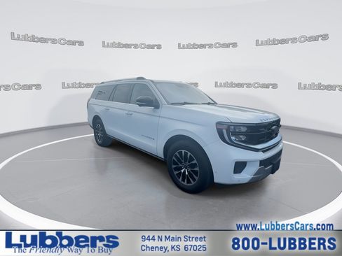 Used 2025 Ford Expedition Max Platinum AWD/4WD image 2